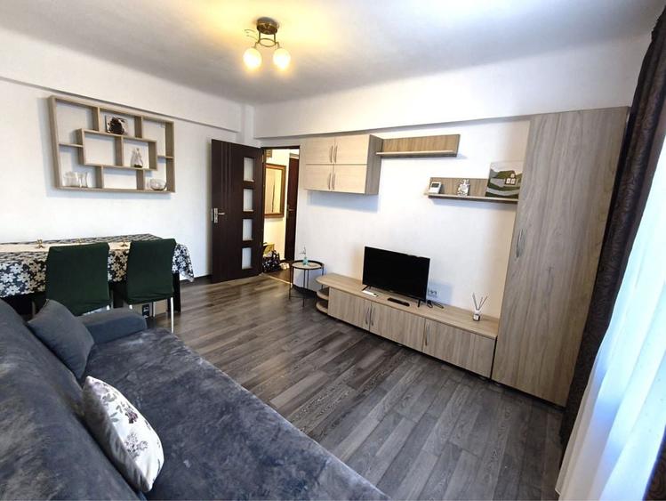 Apartament cu 2 camere decomandat în Ultracentral