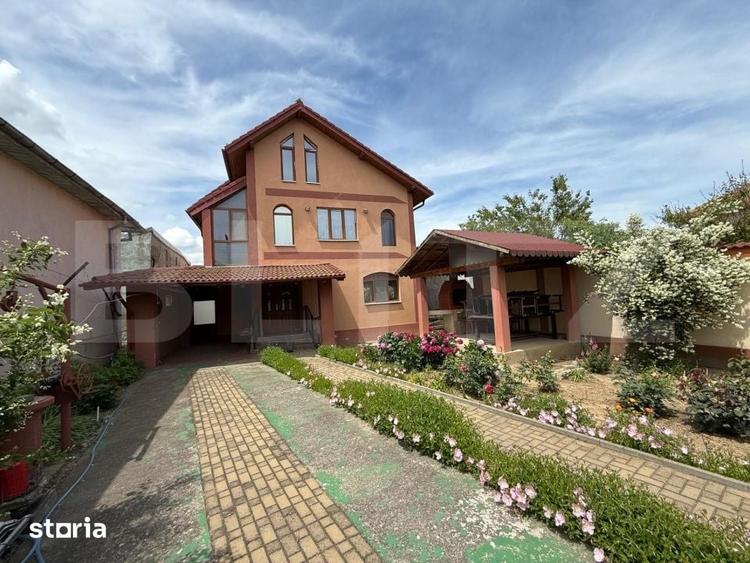 Casă cu 6 camere cu Teren 840 Mp în 1 Mai