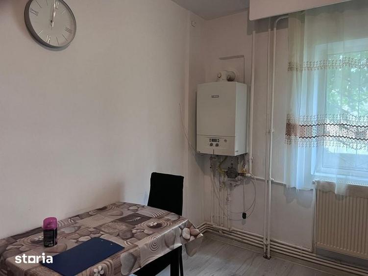 Garsonieră decomandată în Zamfirescu