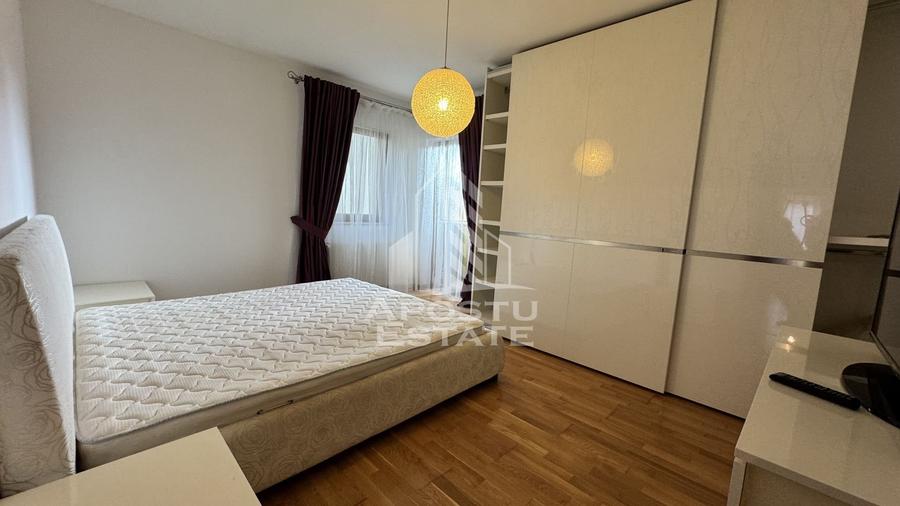 Apartament cu 3 camere decomandat, mobilat în Dumbrăvița