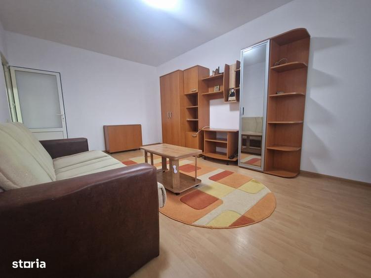 Apartament cu 2 camere decomandat în Sud
