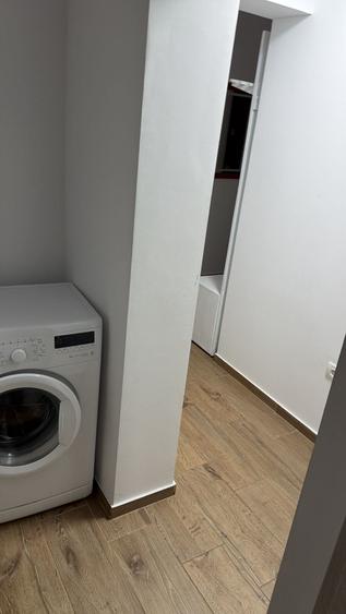 Apartament cu 3 camere decomandat în Aradului