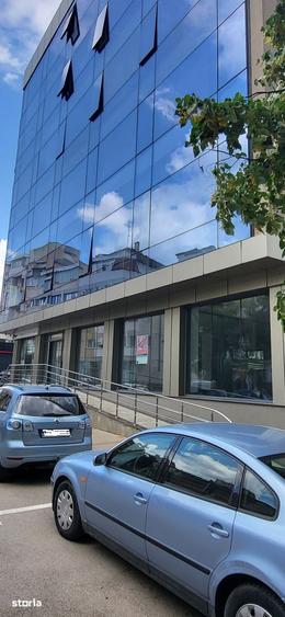 Spațiu comercial, de 120 mp, în Ultracentral