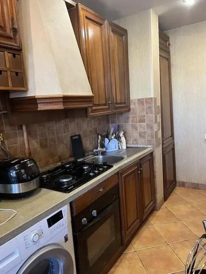 Apartament cu 2 camere decomandat în Complex Studențesc