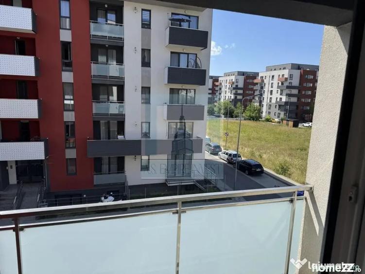 Apartament cu 2 camere decomandat în Avantgarden