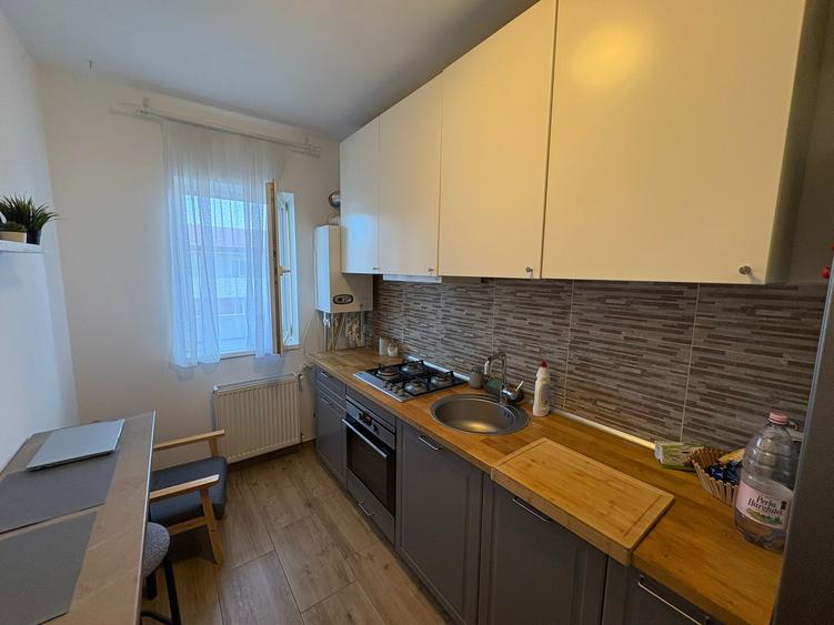 Mobilat-Utilat! 2 camere decomandat ,Galaxy Residence,Metrou-Berceni - 6