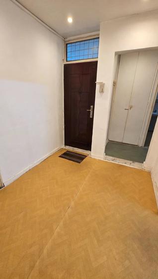 Apartament cu 3 camere în Pantelimon