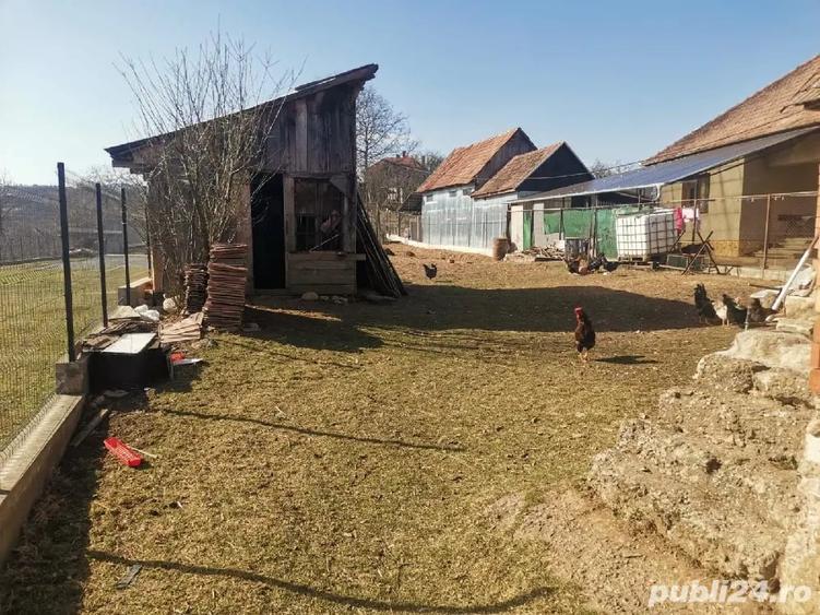 Casă cu Teren 778 Mp în Finișel