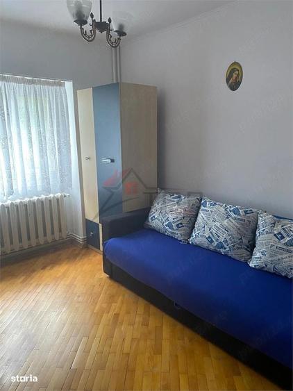 Apartament cu 3 camere decomandat în Păcurari
