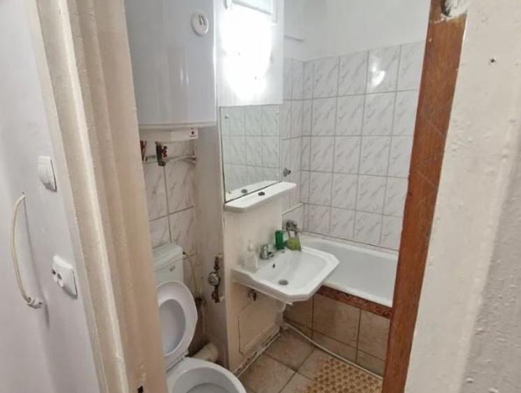 Garsonieră semidecomandată în Vitan