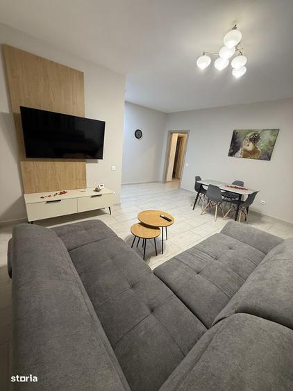 Apartament cu 3 camere în Negru Vodă