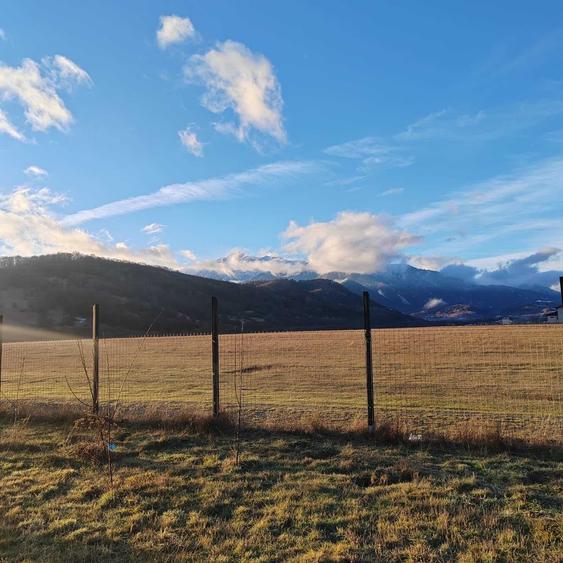 Teren de 1062 mp, în Glăjărie