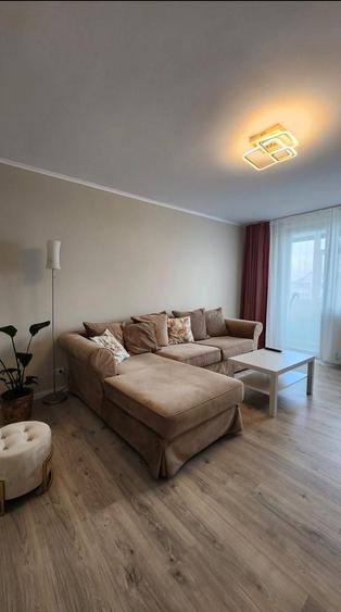 Apartament cu 2 camere decomandat în Mioriței