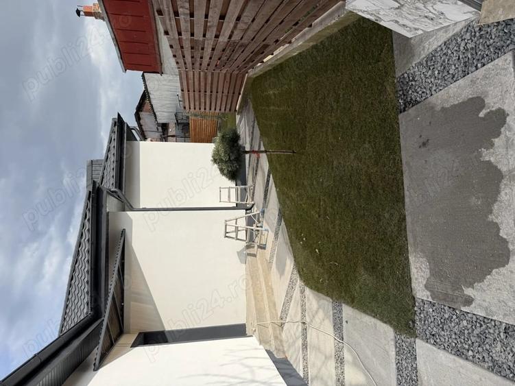 Casă cu Teren 322 Mp în Micro 3