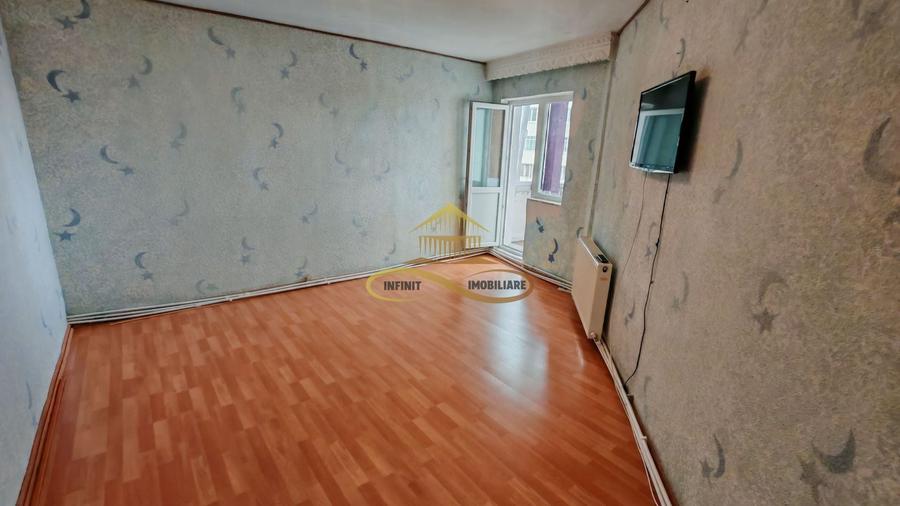 Apartament cu 2 camere decomandat în Narcisa