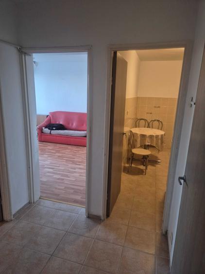Apartament cu 2 camere decomandat în Tineretului