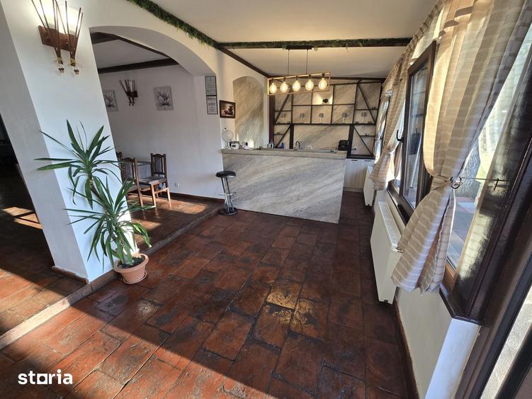 Spațiu comercial, de 230 mp, în Corunca