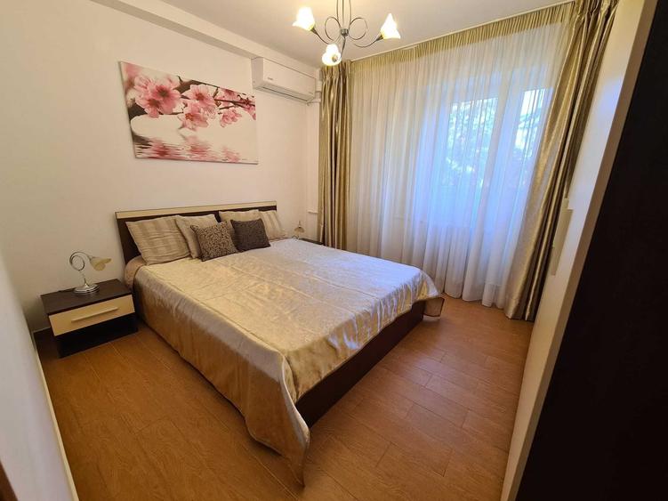 Apartament cu 2 camere decomandat în Panduri