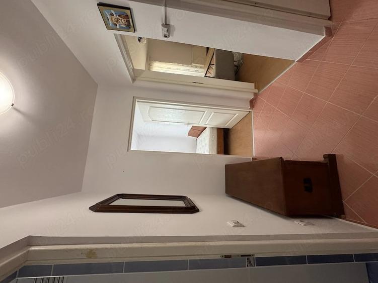 Apartament cu 2 camere decomandat în Florești