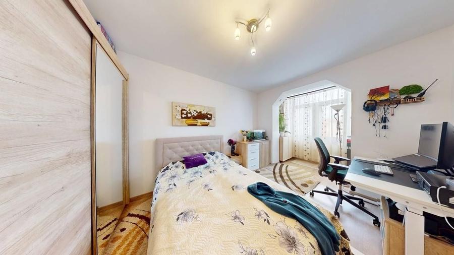 Apartament cu 3 camere în Hipodrom 1