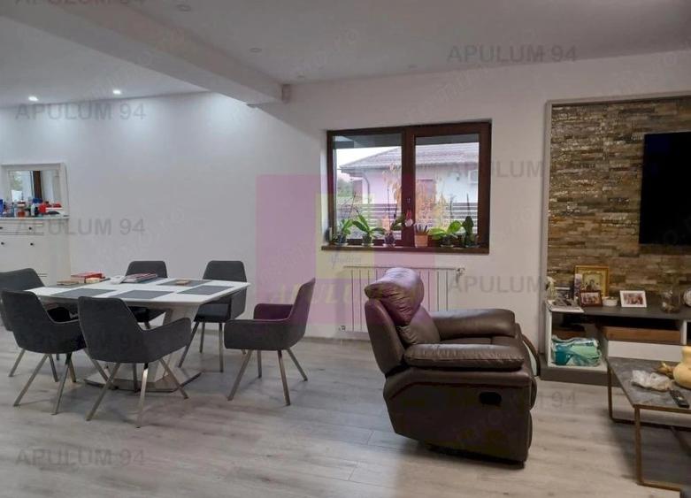 Casă cu 4 camere cu Teren 568 Mp în Săbăreni