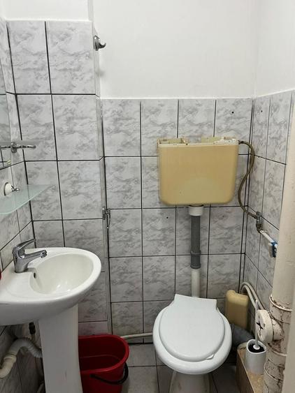 Garsonieră decomandată, mobilată în Complex Studențesc