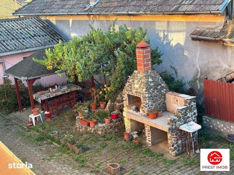 Casă cu 6 camere cu Teren 1495 Mp în Sâncraiu de Mureș