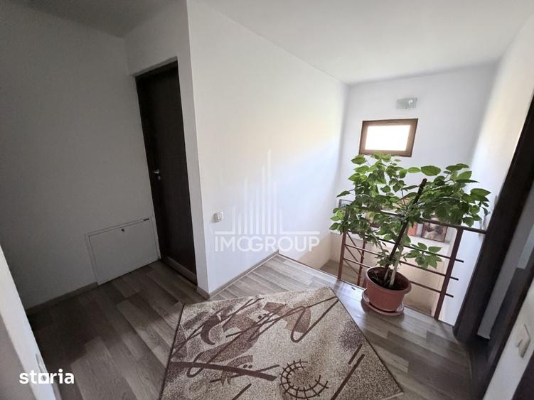 Casă cu 4 camere decomandat cu Teren 691 Mp în Apahida