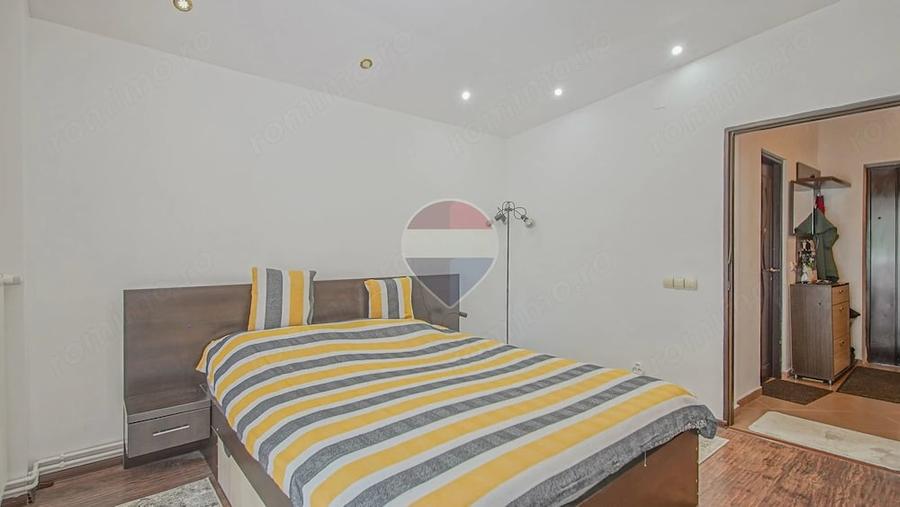 Apartament cu 2 camere decomandat în Răcădău