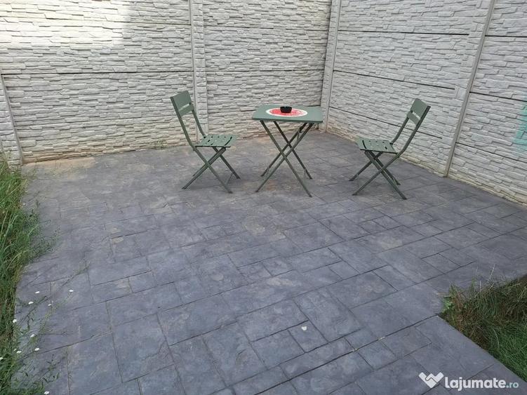Casă cu 3 camere în Central