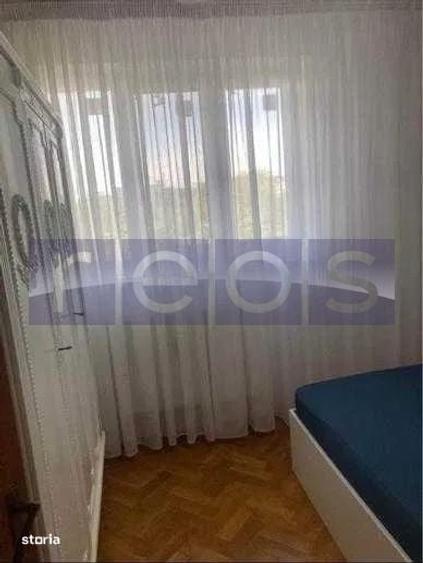 Apartament cu 3 camere semidecomandat în Drumul Taberei