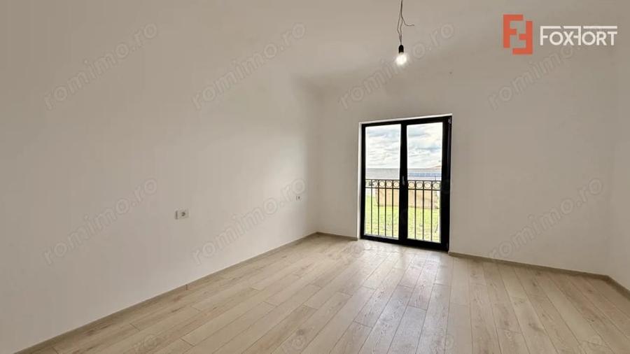 Apartament cu 3 camere, mobilat în Moșnița Veche