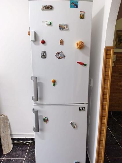 Apartament cu 2 camere decomandat în Pandurilor