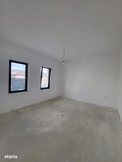 Casă cu 3 camere cu Teren 320 Mp în Central