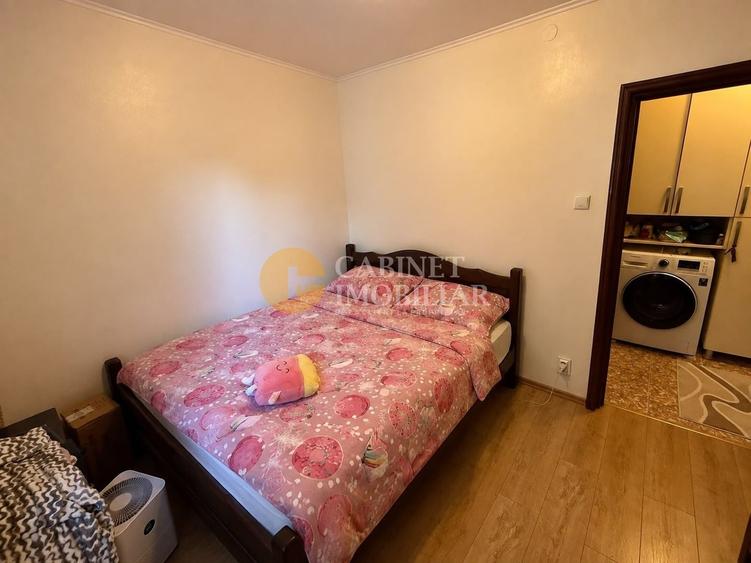 Apartament cu 3 camere decomandat, mobilat în Păcurari