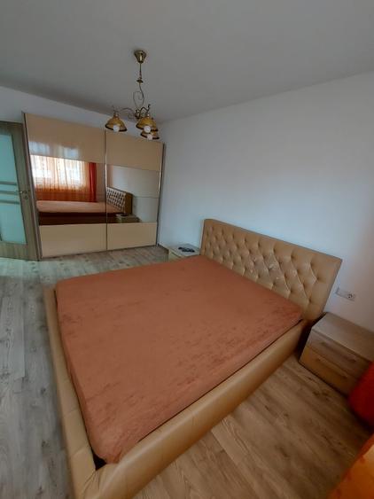 Apartament cu 2 camere decomandat în Luminiș