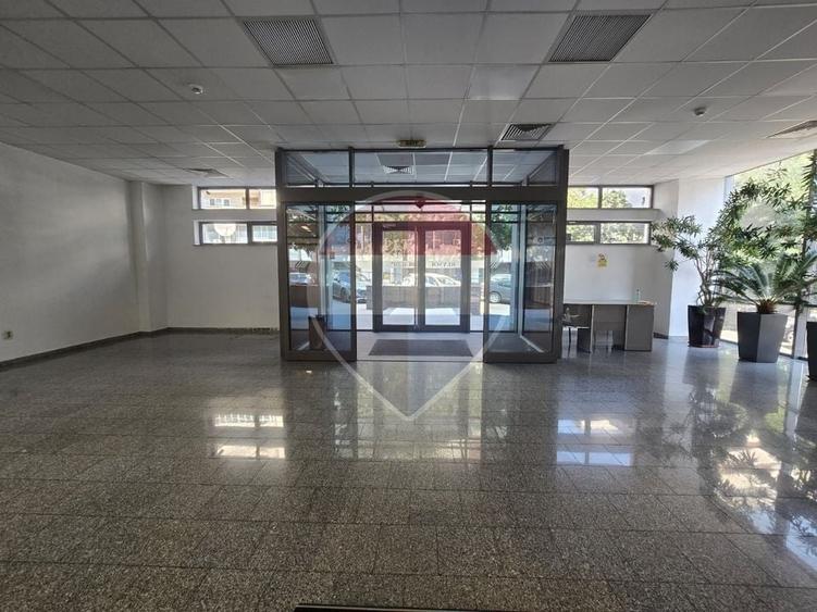 Birou, de 530 mp, în Ultracentral
