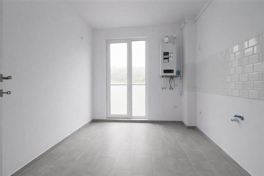 Apartament 2 camere INTABULAT PACURARI  loc de parcare boxa - 6