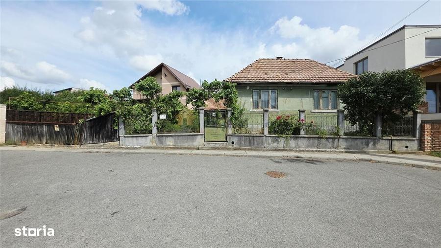 Casă cu 2 camere în Dâmbul Rotund