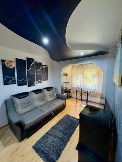 Apartament cu 2 camere decomandat în Olimpia-Stadion