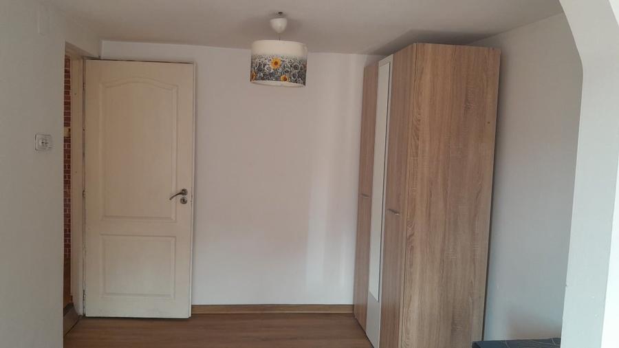 Casă individuală cu 2 camere cu Canalizare în Mânzălești
