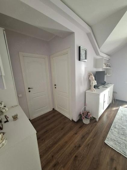 Apartament cu 2 camere semidecomandat în Dărmănești