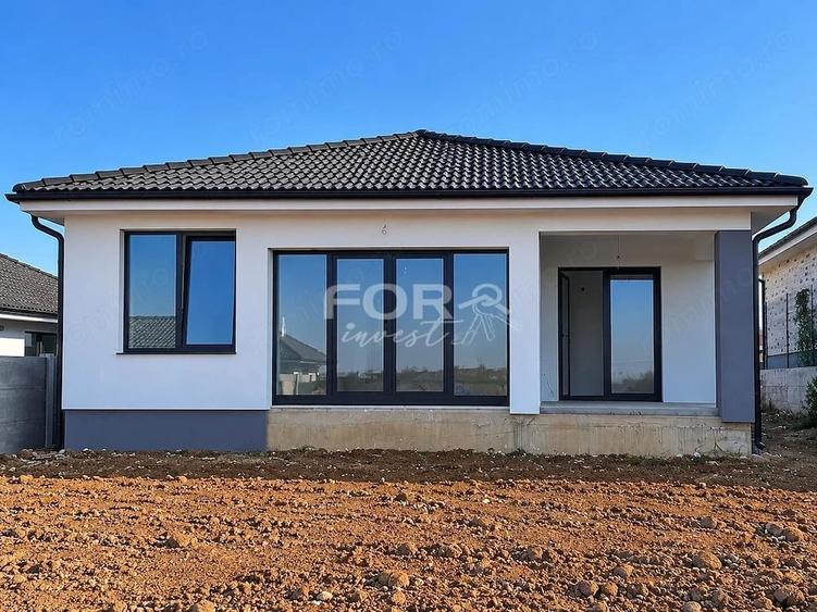 Casă cu 4 camere cu Teren 500 Mp în Paleu