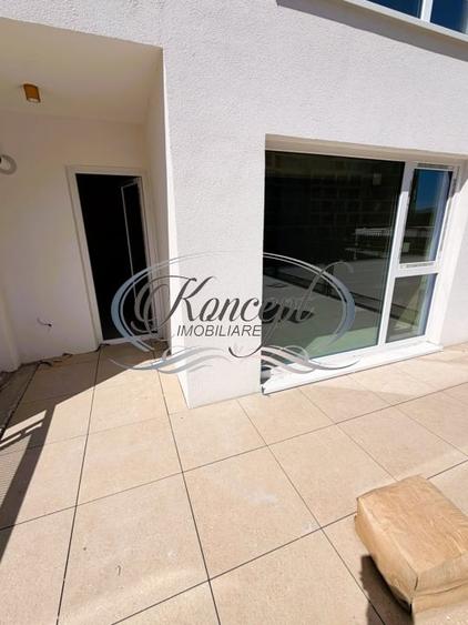 Apartament cu 2 camere semidecomandat în Sopor