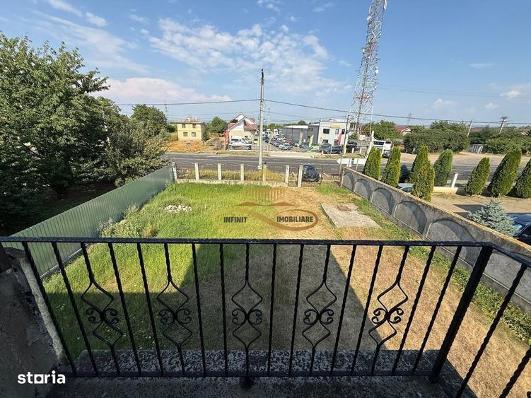 Casă cu 4 camere în Dumbrava