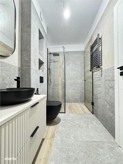 Apartament cu 4 camere în Central