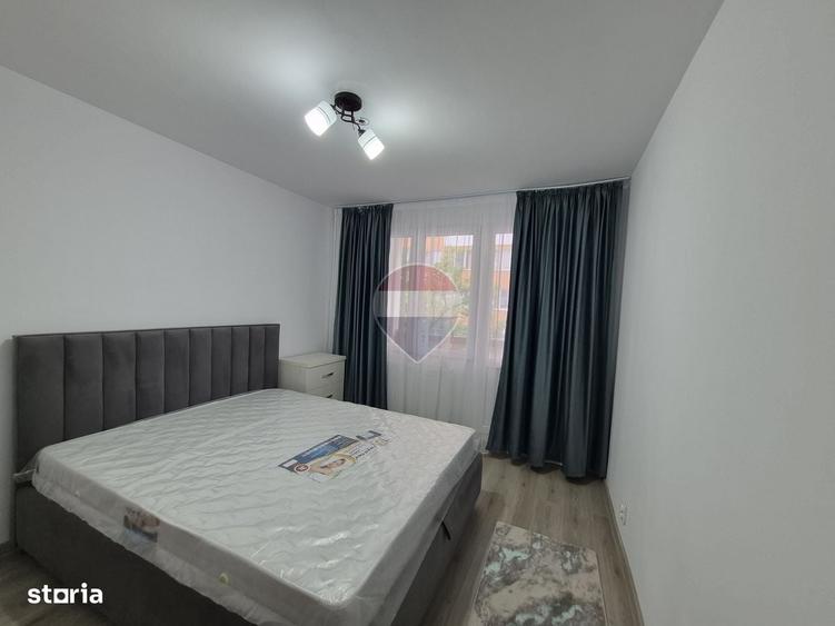 Apartament cu 3 camere semidecomandat în Sălaj