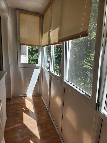 Apartament cu 2 camere decomandat în Drumul Taberei