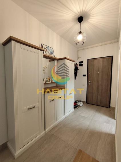 Apartament cu 4 camere decomandat, mobilat în Brâncoveanu