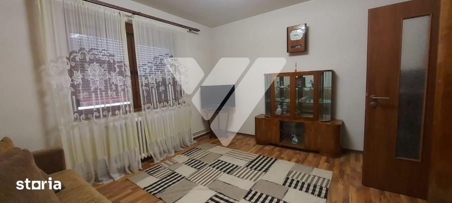 Casă cu 4 camere cu Teren 1310 Mp în Gușterița